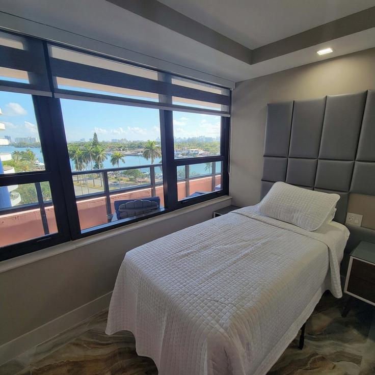 4 yatak odalı mobilyalı daire Collins Avenue 1246540P , Miami Beach, Miami Beach, fotoğraf 1