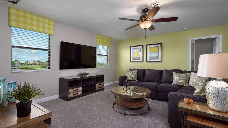 Four Corners, Four Corners에 위치한 Building Caddie Way - livly-housing - 1246743 - MCO 유닛의 세련된 인테리어가 돋보이는 거실 Four Corners, Four Corners에 위치한 Building Caddie Way - livly-housing - 1246743 - MCO 유닛의 세련된 인테리어가 돋보이는 거실