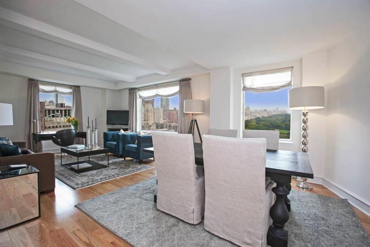 Building Central Park South - livly-housing - 1247186 - NYC adresindeki bir dairede modern mobilyalarla zarif bir şekilde tasarlanmış oturma odası Manhattan, New York Building Central Park South - livly-housing - 1247186 - NYC adresindeki bir dairede modern mobilyalarla zarif bir şekilde tasarlanmış oturma odası Manhattan, New York