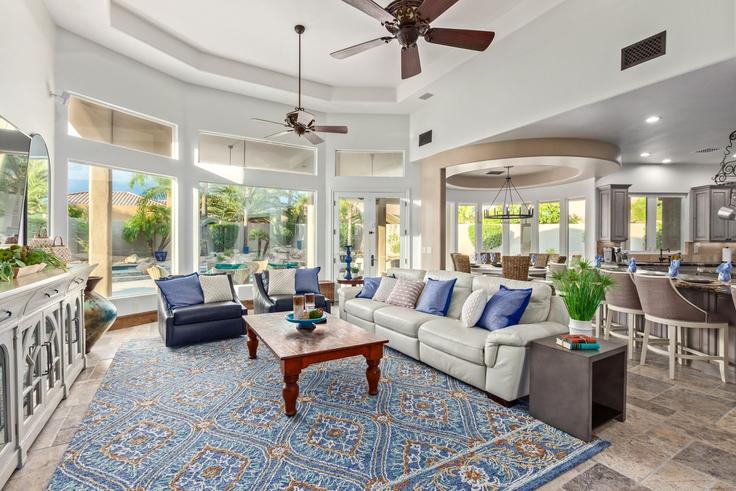 リビングルーム