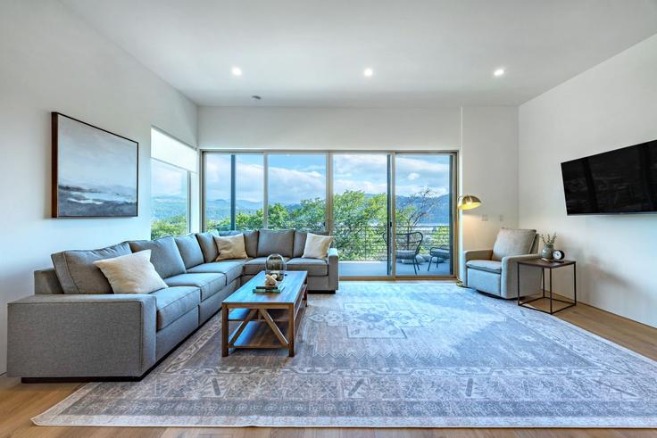 リビングルーム