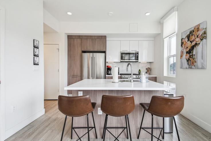 Denver, Denver에 위치한 Building Zuni Street - livly-housing - 1249126 - DEN의 프리미엄 아파트에서 만나는 세련되고 기능적인 최고급 주방 Denver, Denver에 위치한 Building Zuni Street - livly-housing - 1249126 - DEN의 프리미엄 아파트에서 만나는 세련되고 기능적인 최고급 주방