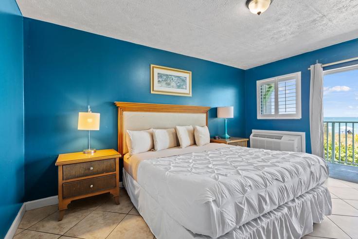1 quarto mobiliado em apartamentos em South Ocean Drive 1247257P, Fort Pierce, Fort Pierce, foto 1