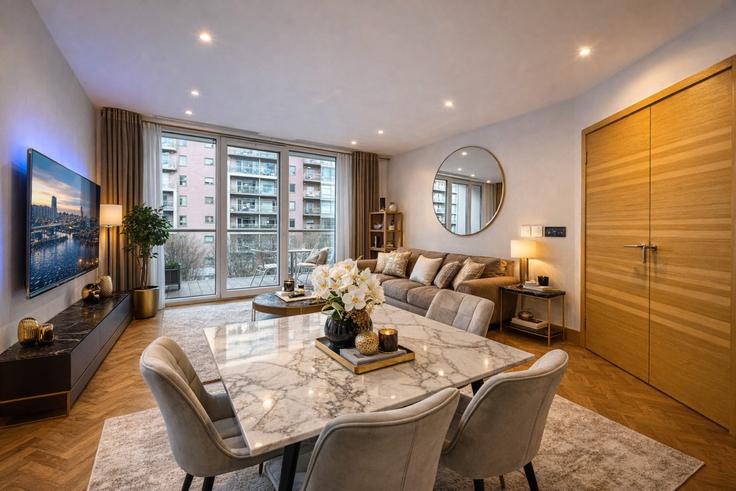 Elegantly designed living room with modern furnishings in an apartment at Building Queenstown Road - lls - 1390898 in London Borough of Wandsworth, London