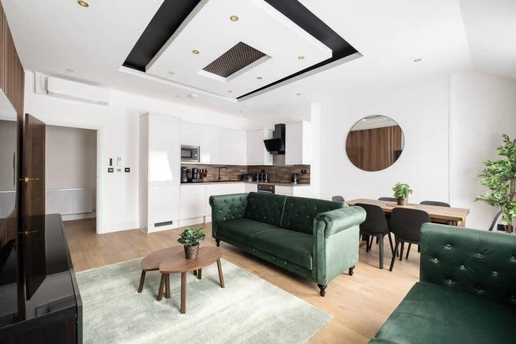 Elegant gestaltetes Wohnzimmer mit moderner Einrichtung in einer Wohnung im Building Devonshire Place - londoners - 1359608 in City of Westminster, London