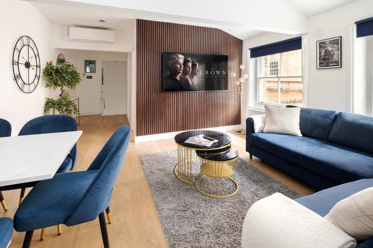 Elegante sala de estar con mobiliario moderno en un apartamento en Building Devonshire Mews West - londoners - 1359606 en City of Westminster, London Elegante sala de estar con mobiliario moderno en un apartamento en Building Devonshire Mews West - londoners - 1359606 en City of Westminster, London