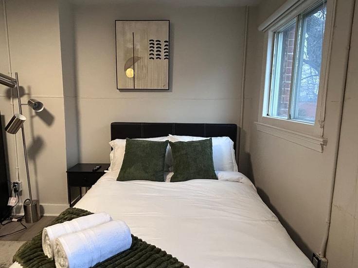 1 yatak odalı mobilyalı daire Russell Avenue 1506206P , Vanier, Ottawa, fotoğraf 1