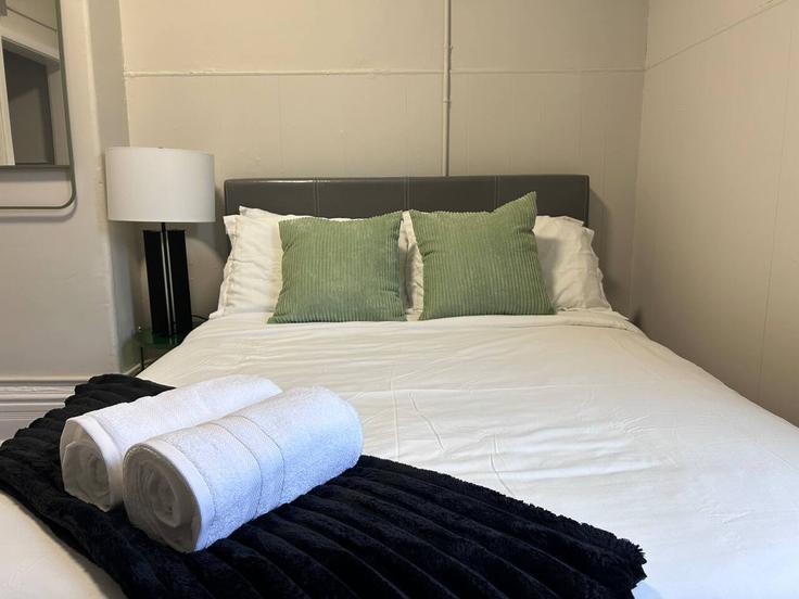 1 yatak odalı mobilyalı daire Russell Avenue 1506203P , Vanier, Ottawa, fotoğraf 1