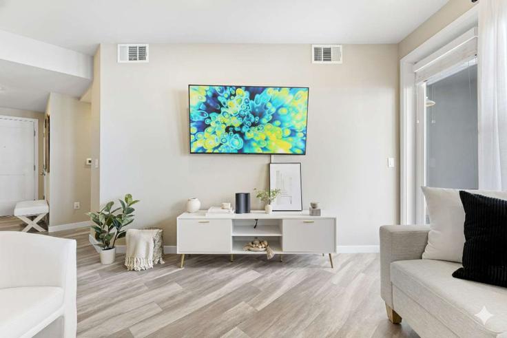 Sparks SparksのBuilding Harbour Cove Drive - lussostay - 1228253 - USAのアパートメントにある、モダンな家具を備えたエレガントなデザインのリビングルーム