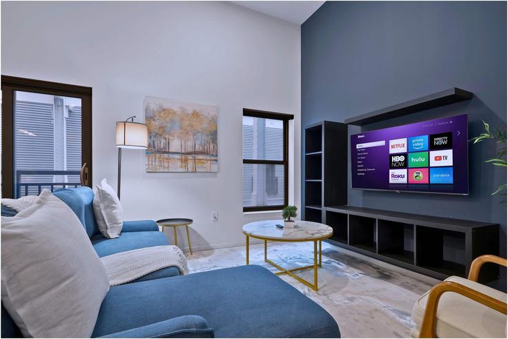 Cleveland, Cleveland에 위치한 Building Euclid Avenue - luxora - 1055692 - USA 아파트의 세련된 인테리어가 돋보이는 거실