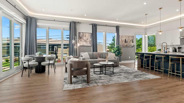 Sala de estar elegantemente projetada com móveis modernos em um apartamento no Building North Fitzhugh Avenue - luxora - 1226740 - DFW em Dallas, Dallas Sala de estar elegantemente projetada com móveis modernos em um apartamento no Building North Fitzhugh Avenue - luxora - 1226740 - DFW em Dallas, Dallas
