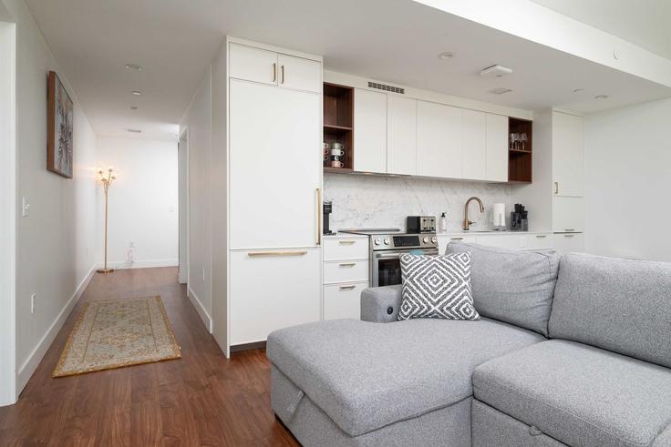 Cocina funcional y elegante con equipamiento de alta gama en un apartamento de lujo en Building Stuart Street - massliving - 1252095 - BOS en Boston, Boston Cocina funcional y elegante con equipamiento de alta gama en un apartamento de lujo en Building Stuart Street - massliving - 1252095 - BOS en Boston, Boston