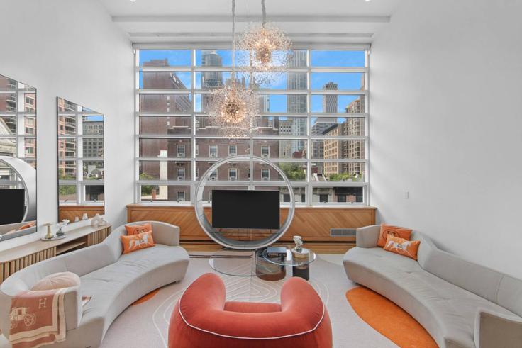 New York ManhattanのBuilding Lexington Avenue - max - 1316445 - NYCのアパートメントにある、モダンな家具を備えたエレガントなデザインのリビングルーム New York ManhattanのBuilding Lexington Avenue - max - 1316445 - NYCのアパートメントにある、モダンな家具を備えたエレガントなデザインのリビングルーム