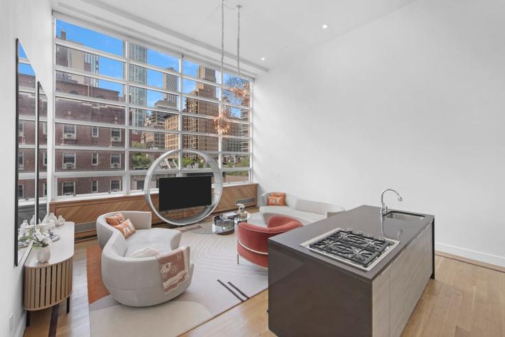 Elegante sala de estar con mobiliario moderno en un apartamento en Building Lexington Avenue - max - 1541912 en Manhattan, New York Elegante sala de estar con mobiliario moderno en un apartamento en Building Lexington Avenue - max - 1541912 en Manhattan, New York