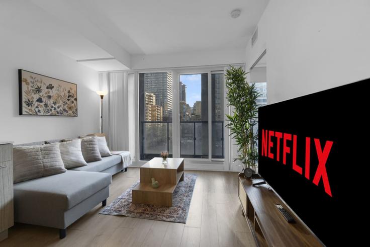 Elegant gestaltetes Wohnzimmer mit moderner Einrichtung in einer Wohnung im Building Jarvis Street - maxima-properties - 1403788 in Old Toronto, Toronto