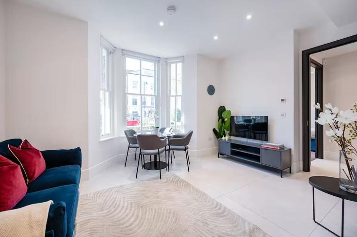 London Borough of Islington, London에 위치한 Building Hungerford Road - meadoluxuryrentals - 1317426 아파트의 세련된 인테리어가 돋보이는 거실