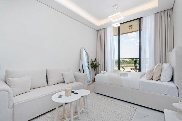 Building Hessa Street - medini-homes - 1333495 adresindeki bir dairede modern mobilyalarla zarif bir şekilde tasarlanmış oturma odası Al Hebiah Second, Dubai