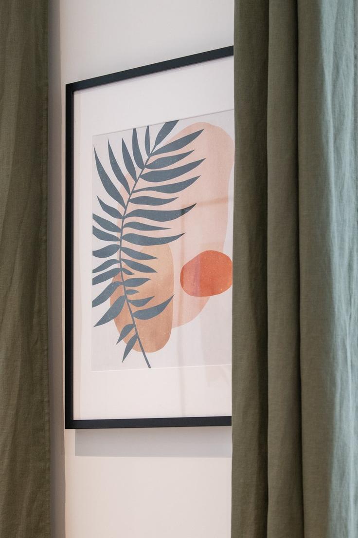 Elegant gestaltetes Wohnzimmer mit moderner Einrichtung in einer Wohnung im Building Rue Alexandre Luigini - memorable-place - 1515511 in 1st arrondissement, Lyon Elegant gestaltetes Wohnzimmer mit moderner Einrichtung in einer Wohnung im Building Rue Alexandre Luigini - memorable-place - 1515511 in 1st arrondissement, Lyon