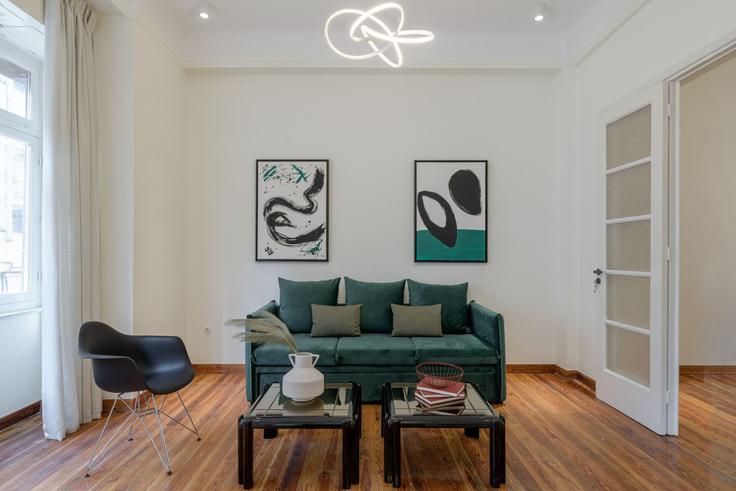 Salle de séjour élégante avec mobilier moderne dans un appartement à Building Apollonos - meno-property-management - 1257469 - ATH à Central Athens, Athens Salle de séjour élégante avec mobilier moderne dans un appartement à Building Apollonos - meno-property-management - 1257469 - ATH à Central Athens, Athens