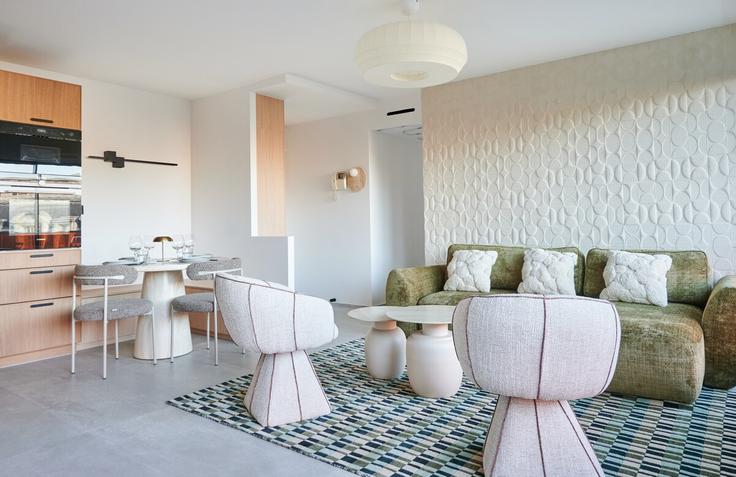 Elegante sala de estar con mobiliario moderno en un apartamento en Building Rue de Sèvres - milalelo - 1364171 en 6th arrondissement, Paris Elegante sala de estar con mobiliario moderno en un apartamento en Building Rue de Sèvres - milalelo - 1364171 en 6th arrondissement, Paris