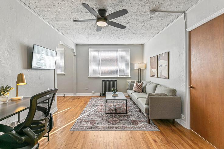 Building Fillmore Street - modernmidstay - 1026254 - DEN adresindeki bir dairede modern mobilyalarla zarif bir şekilde tasarlanmış oturma odası Denver, Denver