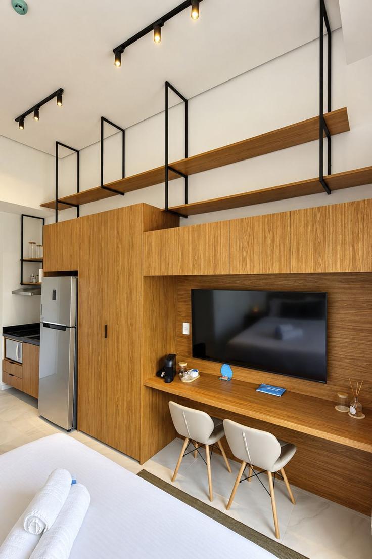 Salle de séjour élégante avec mobilier moderne dans un appartement à Building Rua Coriolano - mon-apart-homes-llc - 1639902 à Pompeia, São Paulo