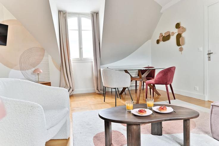 Rue de la Pompeにある1件の寝室・家具付きアパート（1297451P、16th arrondissement、Paris）写真 1枚