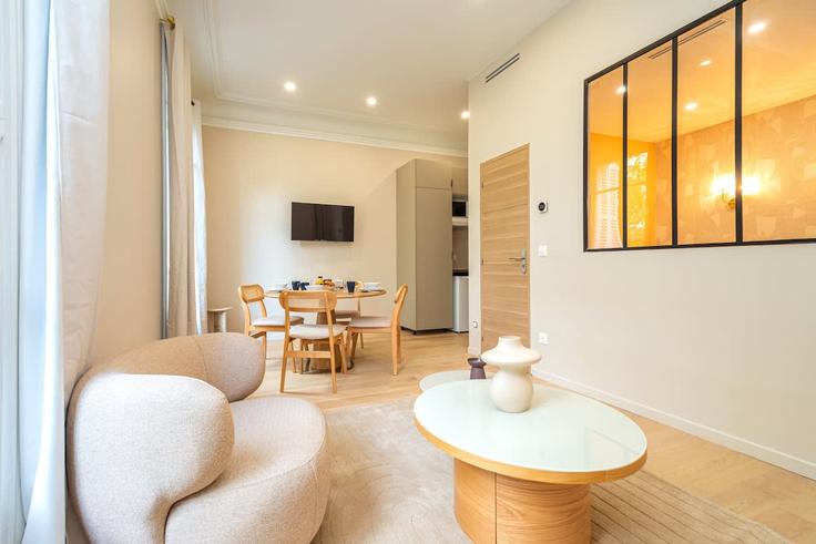 Avenue Gourgaudにある1件の寝室・家具付きアパート（1297454P、17th arrondissement、Paris）写真 1枚