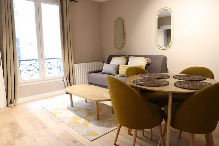 7th arrondissement, Paris에 위치한 Building Rue de Bourgogne - montaigne - 1346477 아파트의 세련된 인테리어가 돋보이는 거실