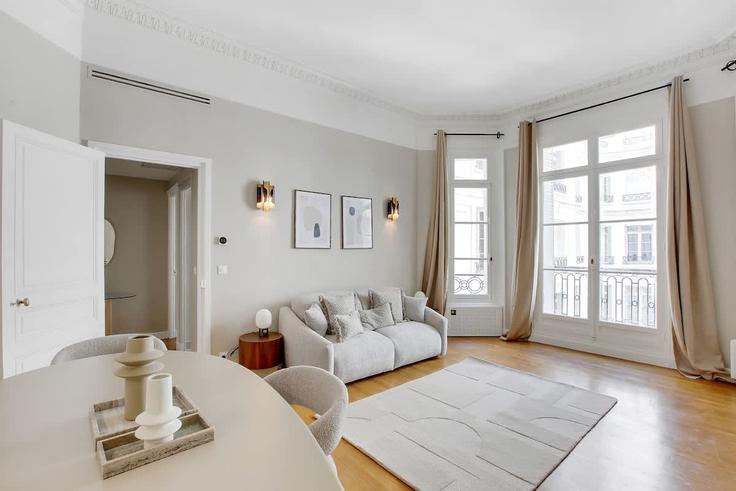 Rue de la Pompeにある1件の寝室・家具付きアパート（1297428P、16th arrondissement、Paris）写真 1枚