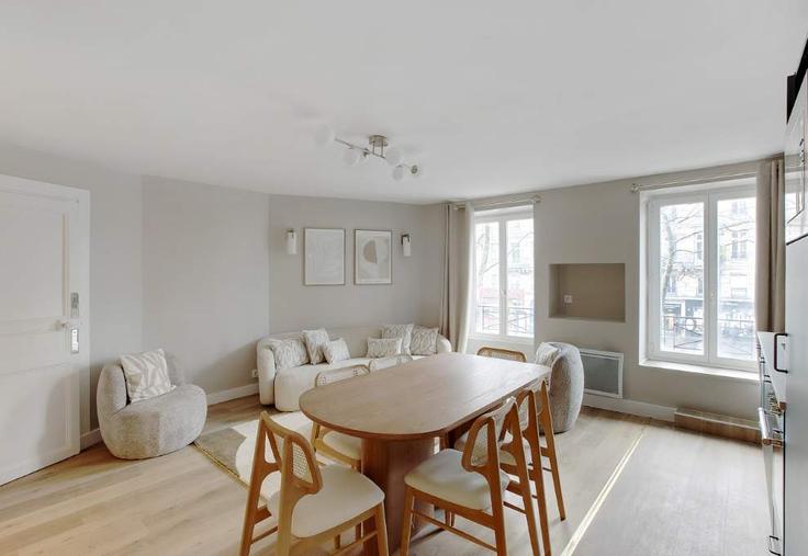 Salle de séjour élégante avec mobilier moderne dans un appartement à Building Boulevard Beaumarchais - montaigne - 1520300 à 11th arrondissement, Paris