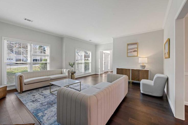 Sala de estar elegantemente projetada com móveis modernos em um apartamento no Building Gate Dancer Way - month2month - 1581858 em Alpharetta, Alpharetta Sala de estar elegantemente projetada com móveis modernos em um apartamento no Building Gate Dancer Way - month2month - 1581858 em Alpharetta, Alpharetta