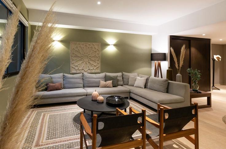 Elegant gestaltetes Wohnzimmer mit moderner Einrichtung in einer Wohnung im Building Guanajuato 197 - mr-wmain - 1493224 in Mexico City, Mexico City