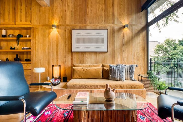 Elegant gestaltetes Wohnzimmer mit moderner Einrichtung in einer Wohnung im Building San Luis Potosí 37 - mr-wmain - 1493180 in Mexico City, Mexico City