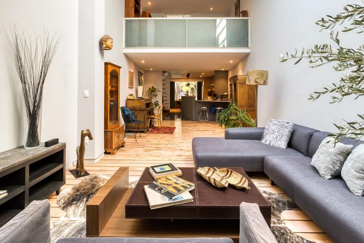 Salle de séjour élégante avec mobilier moderne dans un appartement à Building Calle Atlixco 50C - mr-wmain - 1493261 à Mexico City, Mexico City