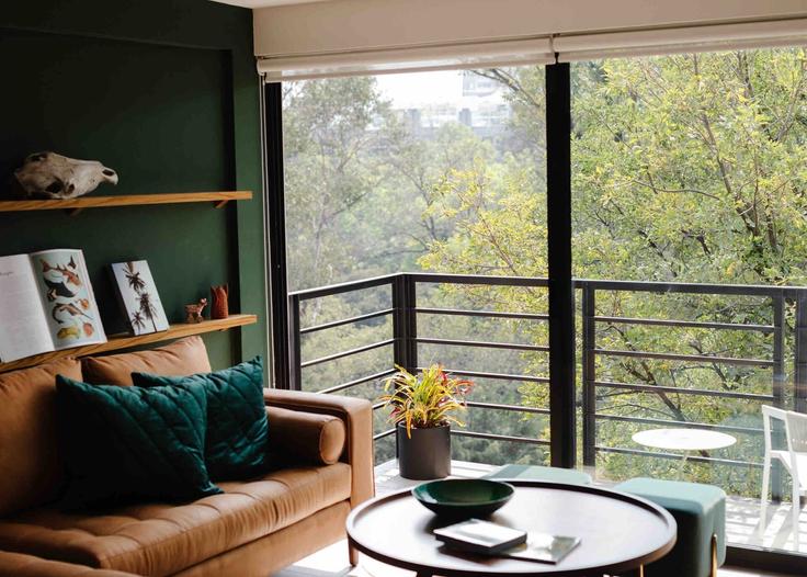 Sala de estar elegantemente projetada com móveis modernos em um apartamento no Building Parque España - mr-wmain - 1493120 em Mexico City, Mexico City