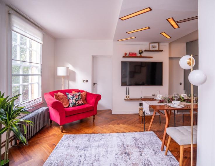 Elegantly designed living room with modern furnishings in an apartment at Building Laleham House, Camlet Street, London, UK - murray-stays-limited - 1633177 in London Borough of Tower Hamlets, London Elegantly designed living room with modern furnishings in an apartment at Building Laleham House, Camlet Street, London, UK - murray-stays-limited - 1633177 in London Borough of Tower Hamlets, London