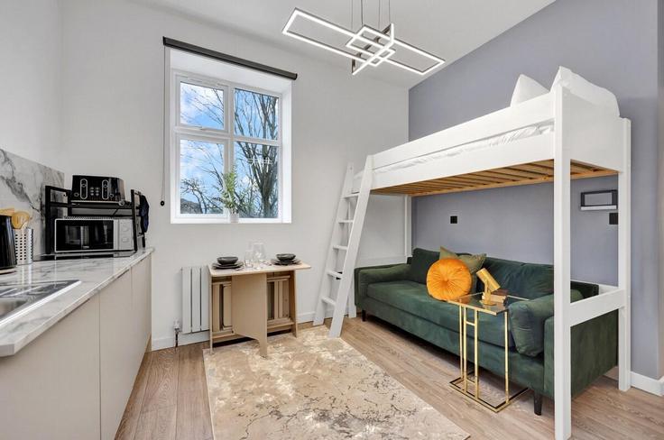Salle de séjour élégante avec mobilier moderne dans un appartement à Building Hilldrop Road - murray-stays-limited - 1515936 à London Borough of Islington, London