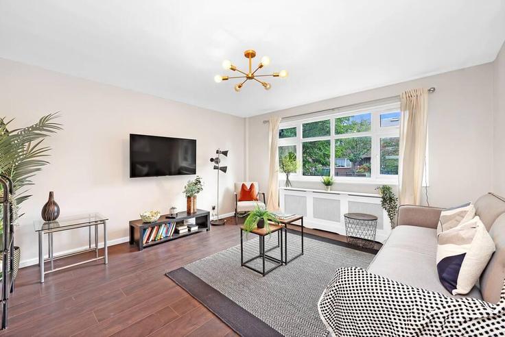 Salle de séjour élégante avec mobilier moderne dans un appartement à Building Glenforth Street - murray-stays-limited - 1515918 à Royal Borough of Greenwich, London