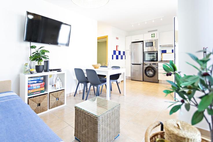 Building Largo da República - my-choice-algarve - 1363511 adresindeki bir dairede modern mobilyalarla zarif bir şekilde tasarlanmış oturma odası Conceição de Tavira, Tavira Building Largo da República - my-choice-algarve - 1363511 adresindeki bir dairede modern mobilyalarla zarif bir şekilde tasarlanmış oturma odası Conceição de Tavira, Tavira