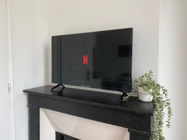 Elegantly designed living room with modern furnishings in an apartment at Building Rue Dupleix - my-suite-paris - 1365955 in 15th arrondissement, Paris