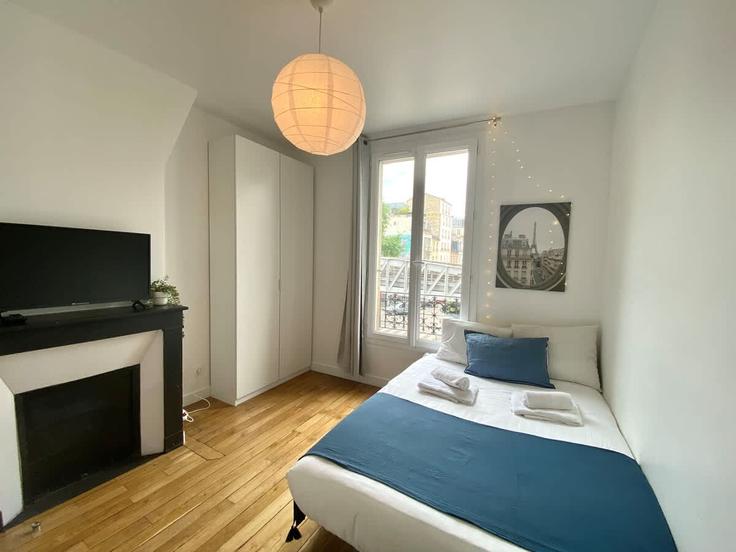 Salle de séjour élégante avec mobilier moderne dans un appartement à Building Rue Dupleix - my-suite-paris - 1365955 à 15th arrondissement, Paris Salle de séjour élégante avec mobilier moderne dans un appartement à Building Rue Dupleix - my-suite-paris - 1365955 à 15th arrondissement, Paris