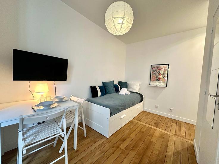 15th arrondissement, Paris에 위치한 Building Rue Olivier de Serres - my-suite-paris - 1365944 유닛의 세련된 인테리어가 돋보이는 거실