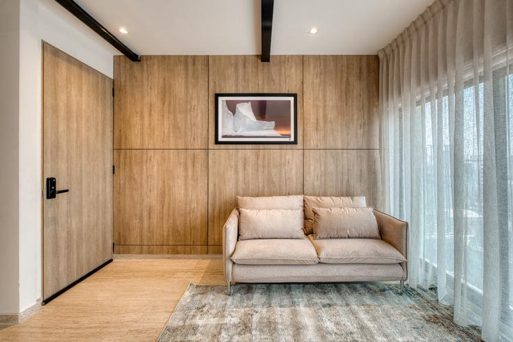 Mexico City, Mexico City에 위치한 Building Salamanca - myla-stays - 1356991 유닛의 세련된 인테리어가 돋보이는 거실 Mexico City, Mexico City에 위치한 Building Salamanca - myla-stays - 1356991 유닛의 세련된 인테리어가 돋보이는 거실