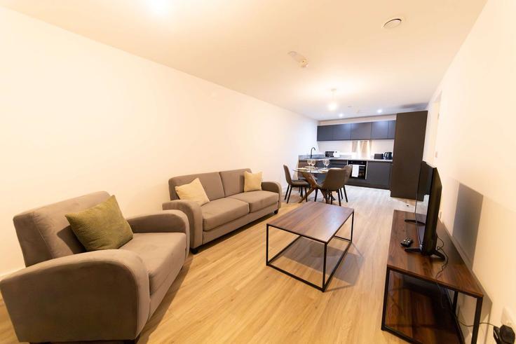 Salle de séjour élégante avec mobilier moderne dans un appartement à Building Naylor Street - mypropertyhost - 1270523 - LON à Liverpool, Liverpool
