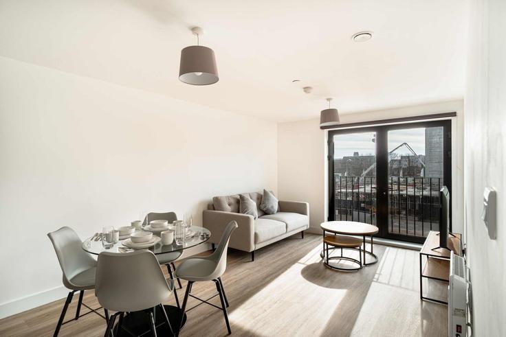 Liverpool, Liverpool에 위치한 Building Naylor Street - mypropertyhost - 1270537 - LON 아파트의 세련된 인테리어가 돋보이는 거실