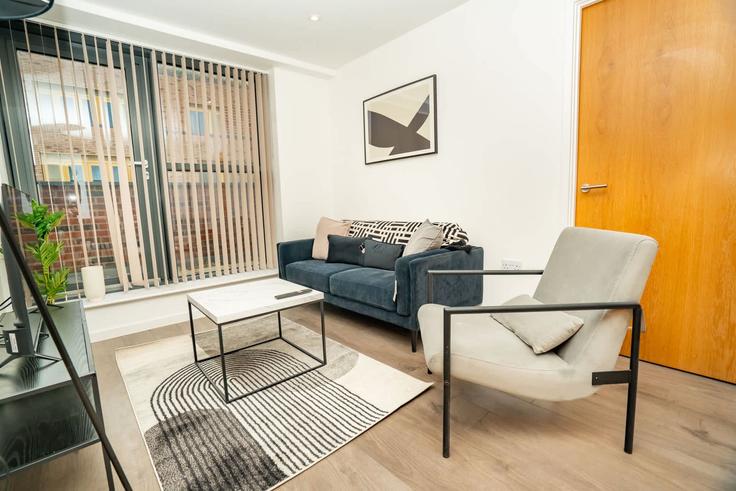 Salle de séjour élégante avec mobilier moderne dans un appartement à Building Traffic Street - mypropertyhost - 1297360 à Nottingham, Nottingham Salle de séjour élégante avec mobilier moderne dans un appartement à Building Traffic Street - mypropertyhost - 1297360 à Nottingham, Nottingham