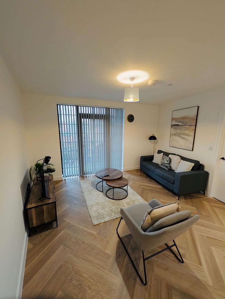 Building Scotland Street - mypropertyhost - 1359572 adresindeki bir dairede modern mobilyalarla zarif bir şekilde tasarlanmış oturma odası Birmingham District, Birmingham Building Scotland Street - mypropertyhost - 1359572 adresindeki bir dairede modern mobilyalarla zarif bir şekilde tasarlanmış oturma odası Birmingham District, Birmingham