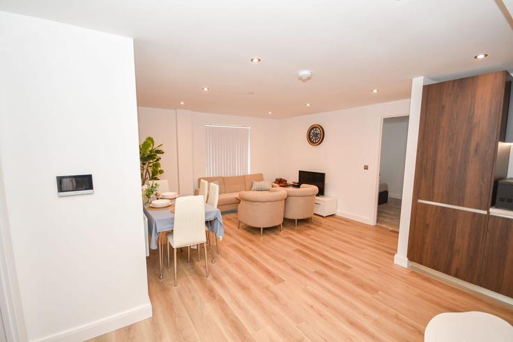 City of Leeds, Leeds에 위치한 Building Richmond Hill Approach - mypropertyhost - 1638418 유닛의 세련된 인테리어가 돋보이는 거실 City of Leeds, Leeds에 위치한 Building Richmond Hill Approach - mypropertyhost - 1638418 유닛의 세련된 인테리어가 돋보이는 거실