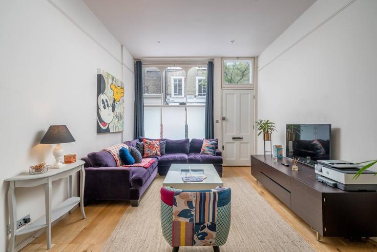 Royal Borough of Kensington and Chelsea, London에 위치한 Building Finborough Road - nanfa-ltd - 1286393 - LON 아파트의 세련된 인테리어가 돋보이는 거실 Royal Borough of Kensington and Chelsea, London에 위치한 Building Finborough Road - nanfa-ltd - 1286393 - LON 아파트의 세련된 인테리어가 돋보이는 거실